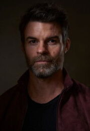 Daniel Gillies
