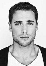 Dustin Milligan