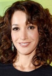 Jennifer Beals