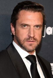 Raúl Esparza