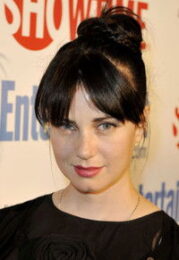 Mia Kirshner